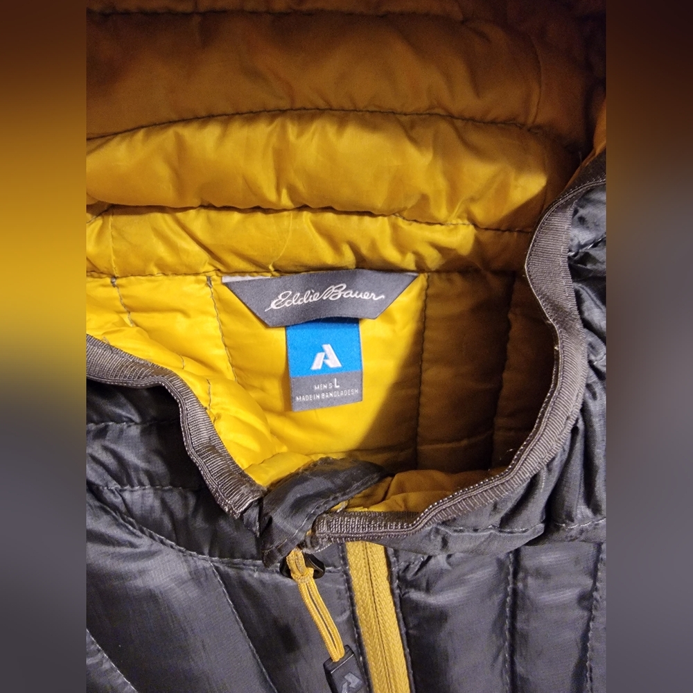 Eddie Bauer Men's Down Jacket